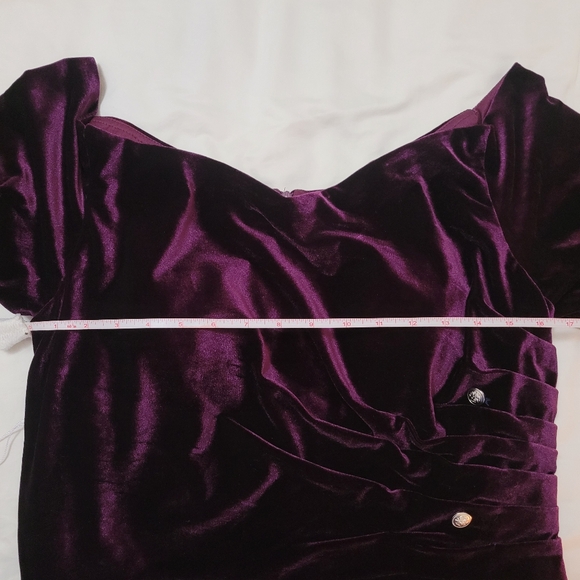 Evening gown - Picture 11 of 13